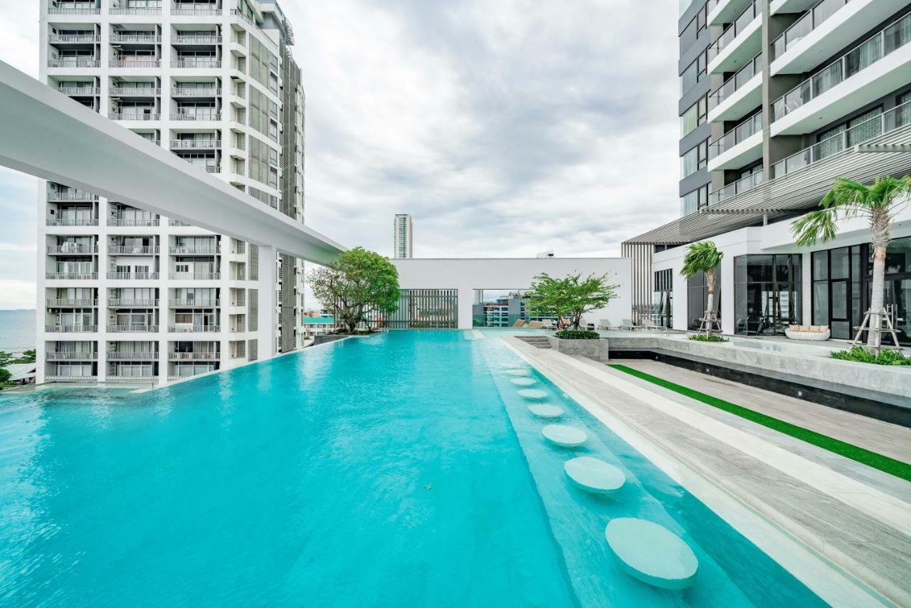 جومتين بيتش Pattaya Aeras Condotel المظهر الخارجي الصورة